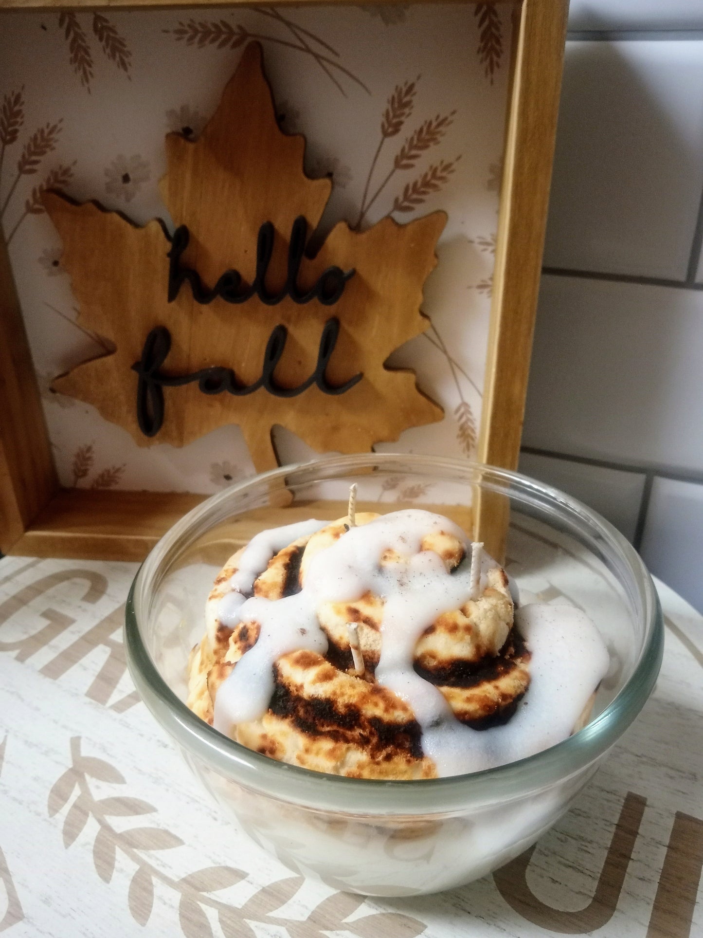 Cinnamon Bun Dessert Candle